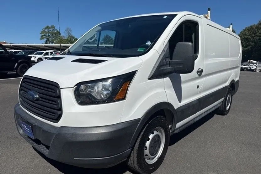 2019 Ford Transit photo 1
