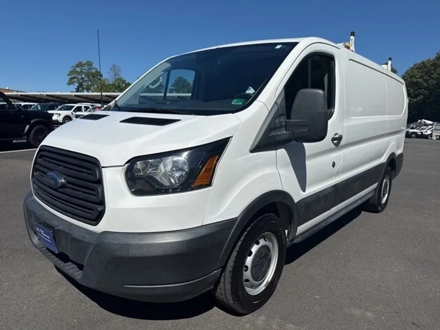 2019 Ford Transit photo 1