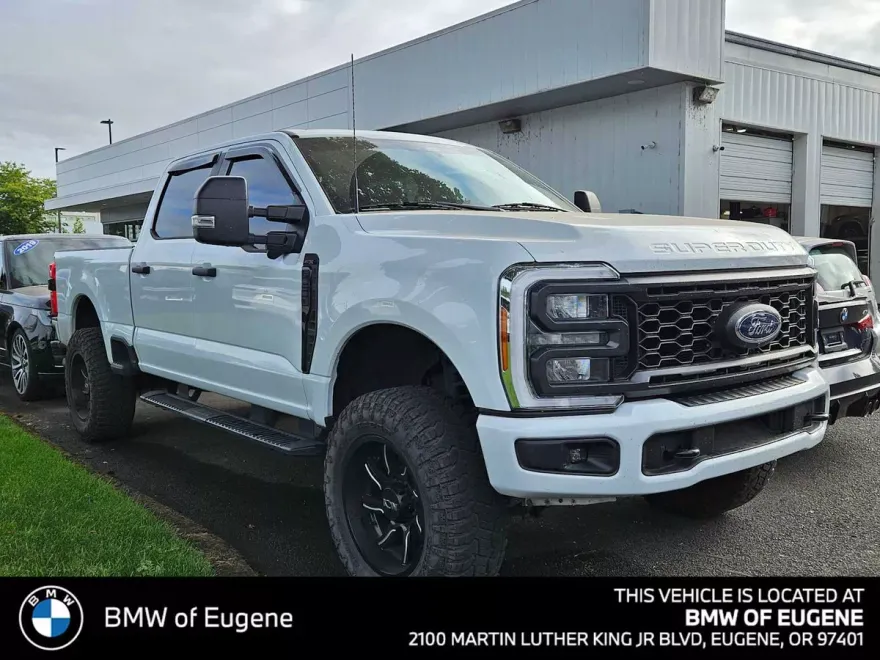 2023 Ford F-250 XL photo 1