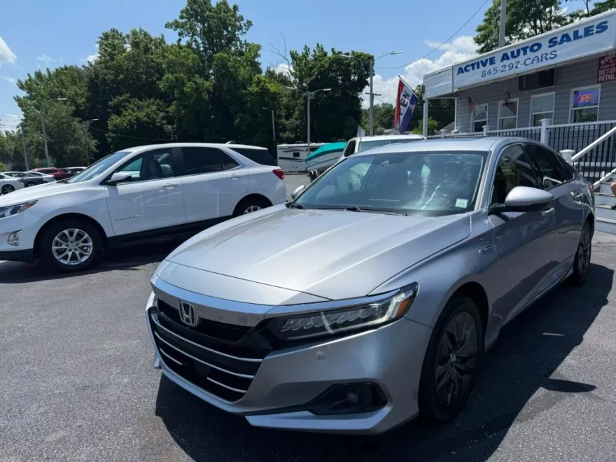 2022 Honda Accord Hybrid EX-L photo 1