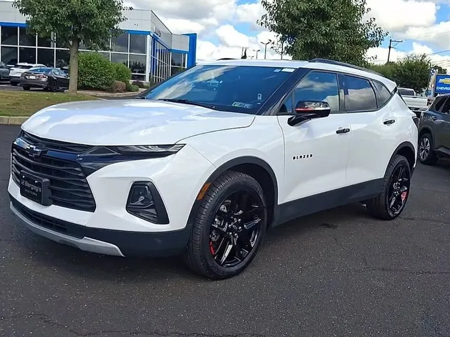 2022 Chevrolet Blazer 2LT photo 1