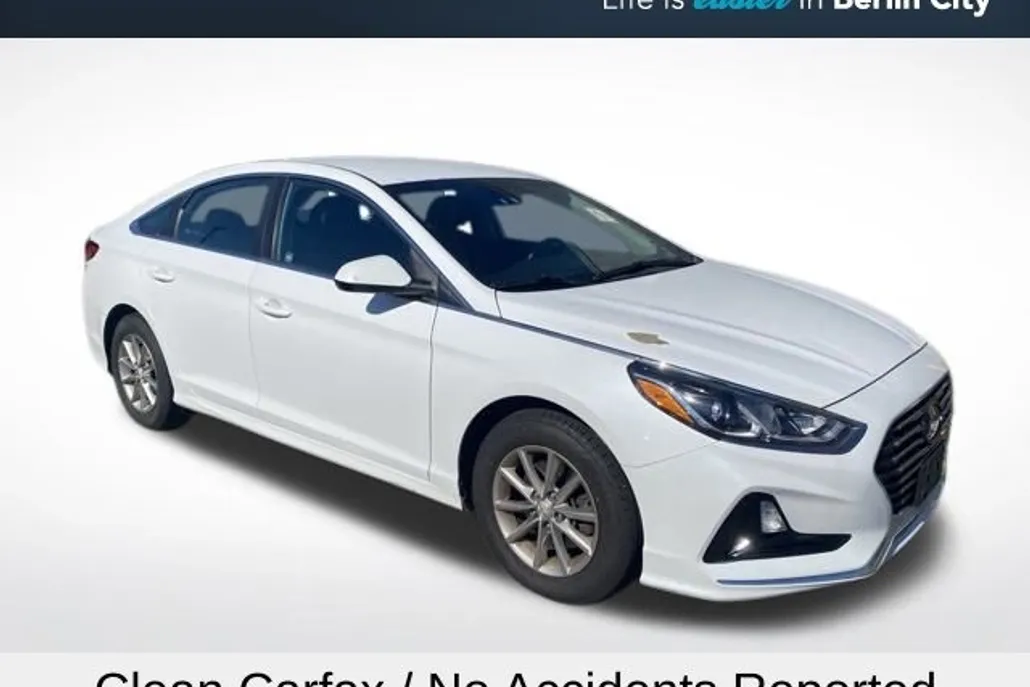 2018 Hyundai Sonata SE photo 1