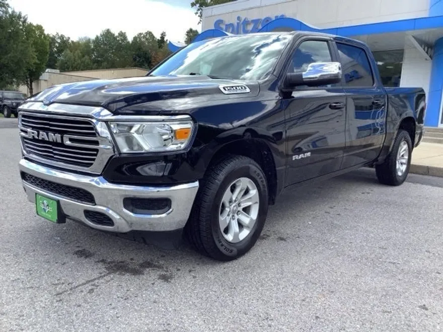 2024 Ram 1500 Laramie photo 1