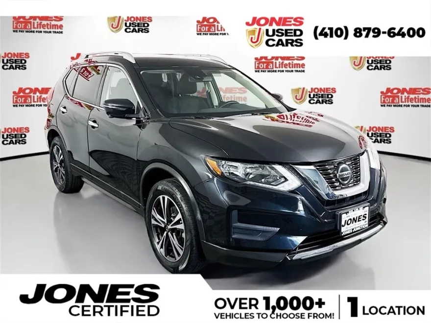 2019 Nissan Rogue SV photo 1