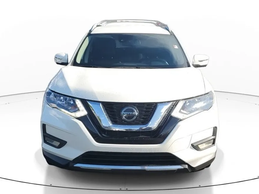 2020 Nissan Rogue SL photo 1