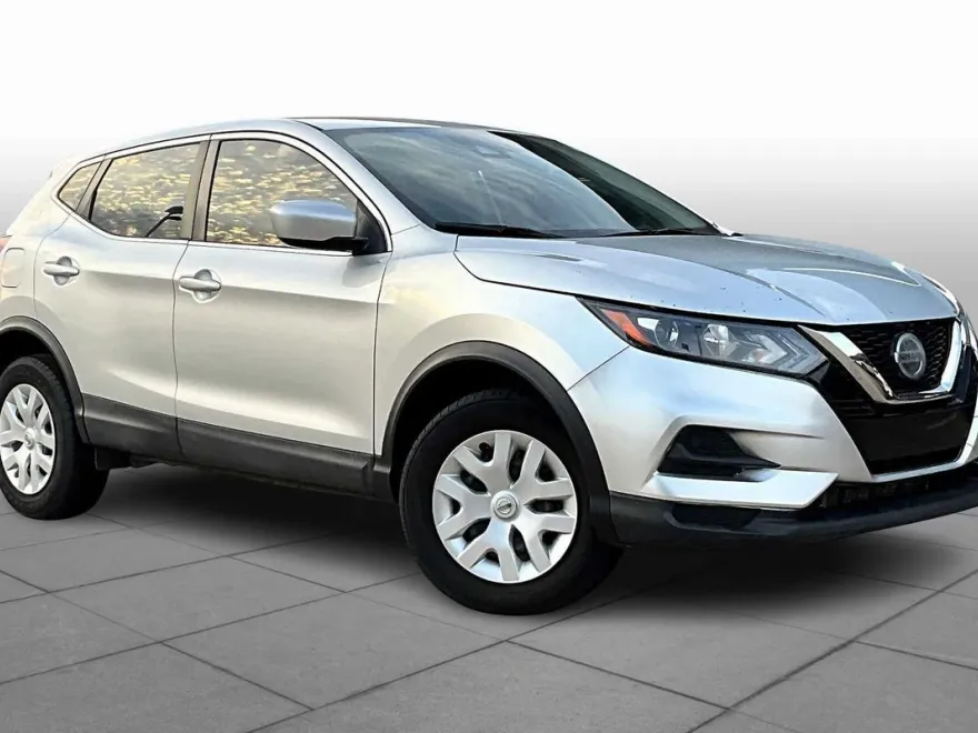 2020 Nissan Rogue Sport S photo 1