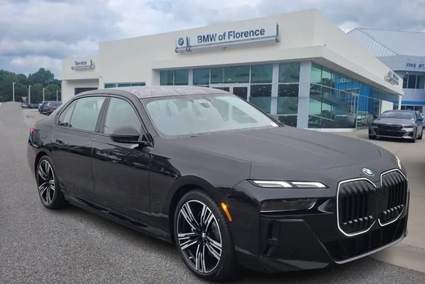 2025 Bmw i7 xDrive60 photo 1