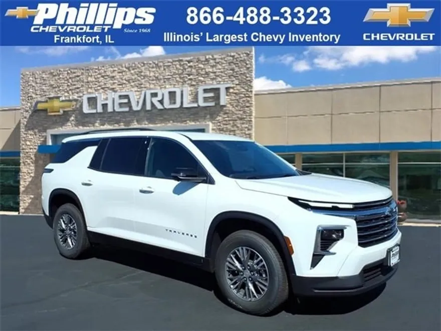 2025 Chevrolet Traverse photo 1