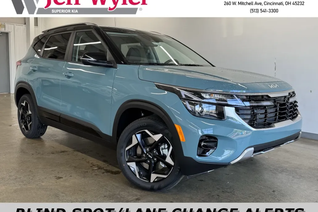 2025 Kia Seltos S photo 1