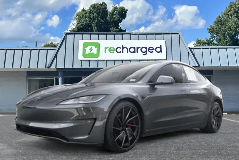 2024 Tesla Model 3 Performance photo 1