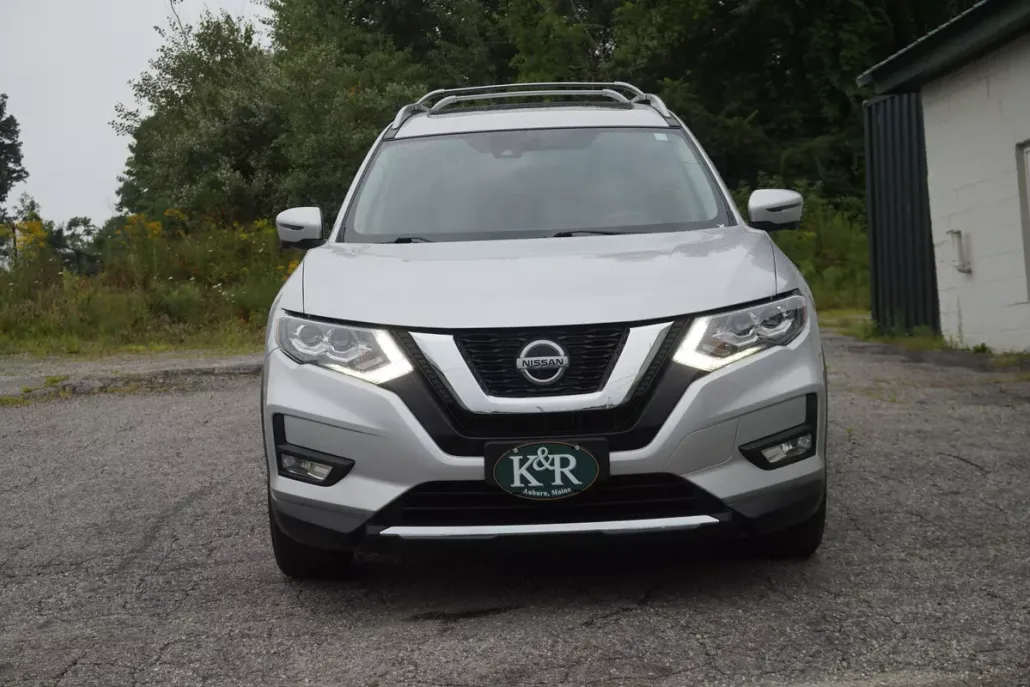 2020 Nissan Rogue SL photo 1