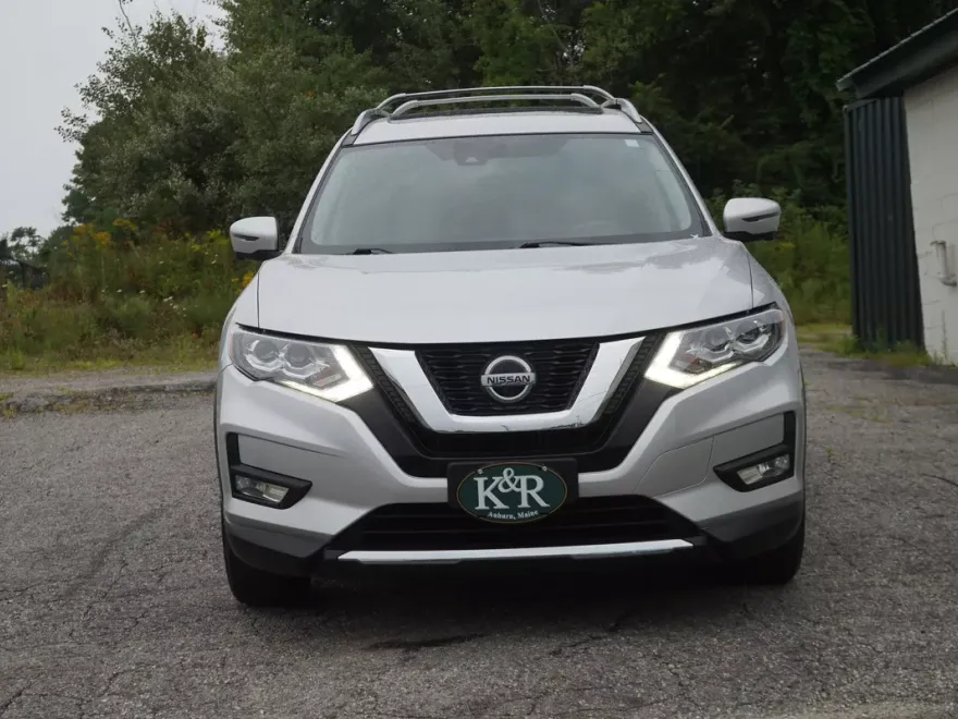 2020 Nissan Rogue SL photo 1