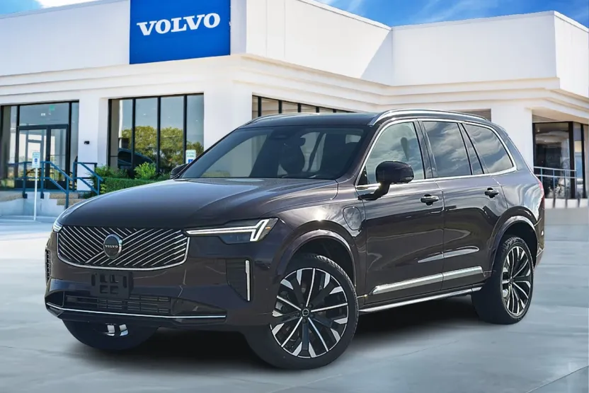 2025 Volvo XC90 T8 photo 1