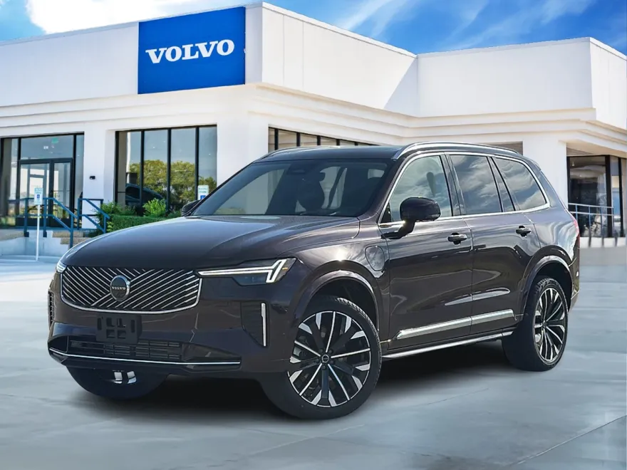 2025 Volvo XC90 T8 photo 1