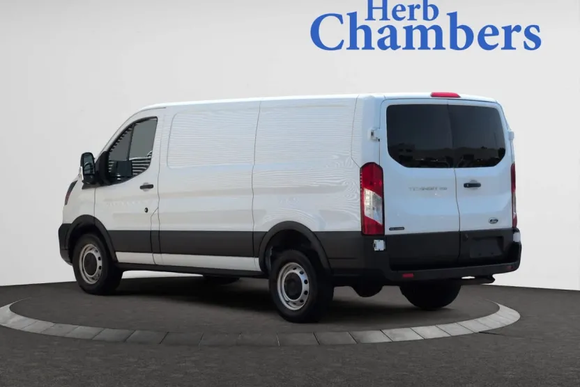 2021 Ford Transit photo 1