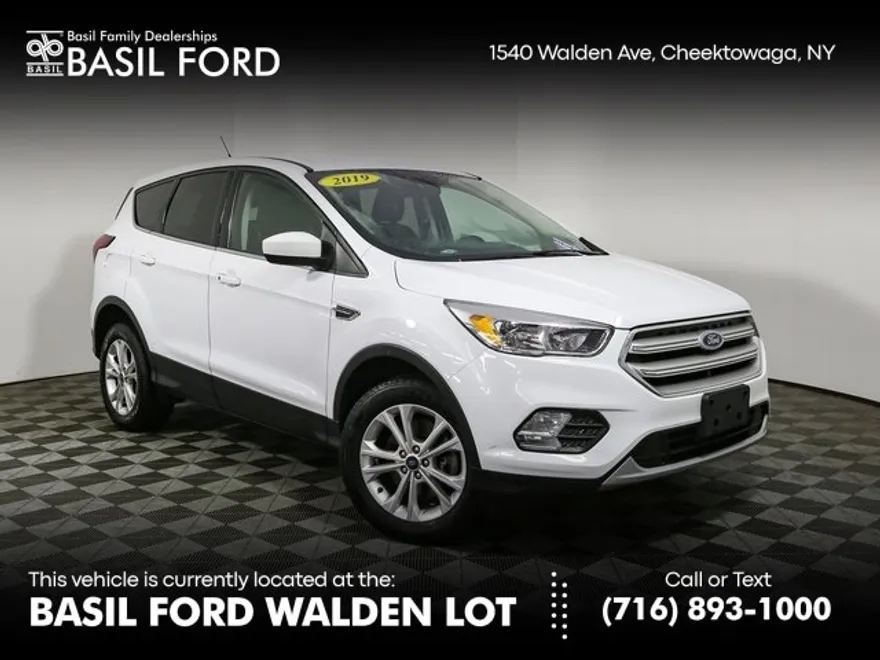2019 Ford Escape SE photo 1
