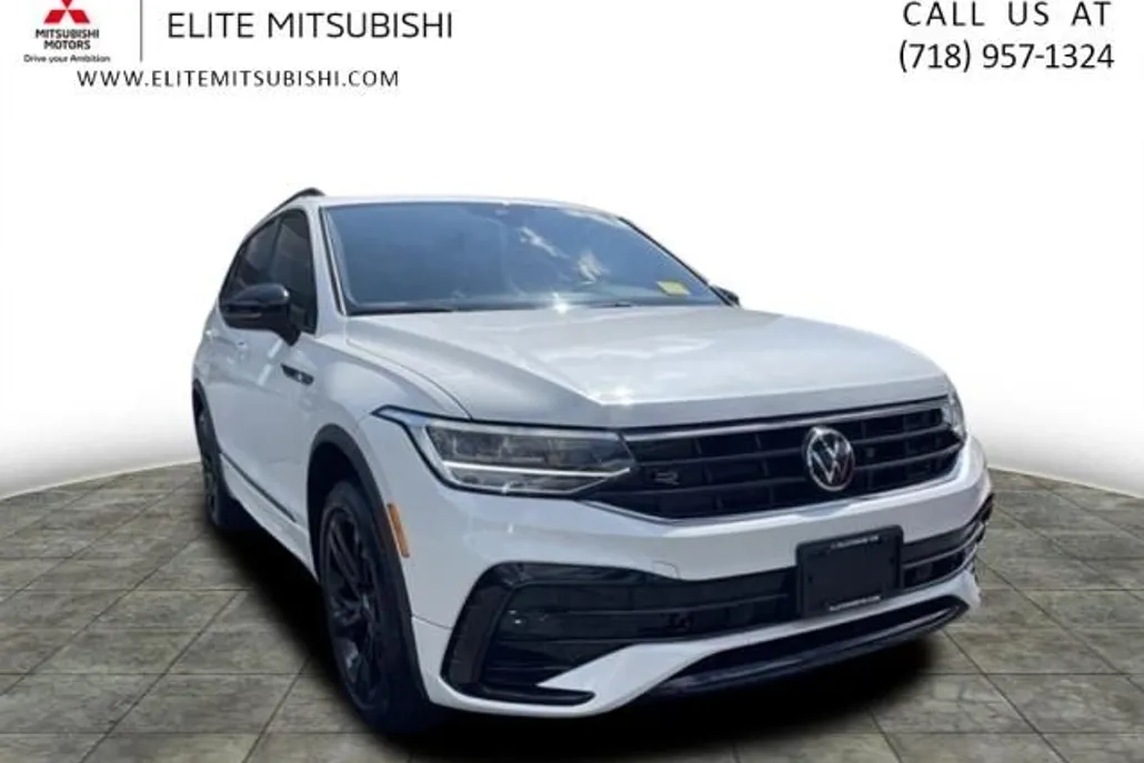 2024 Volkswagen Tiguan SE R-Line Black photo 1