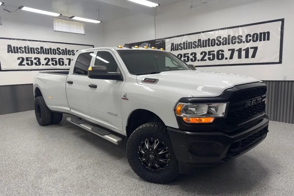 2019 Ram 3500 Tradesman photo 1