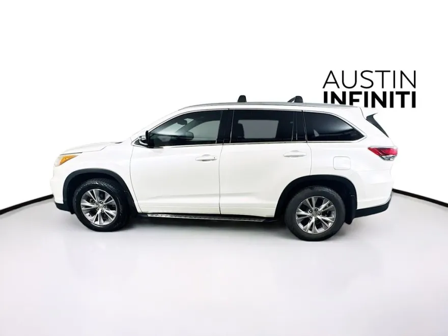 2015 Toyota Highlander Base Hybrid photo 1