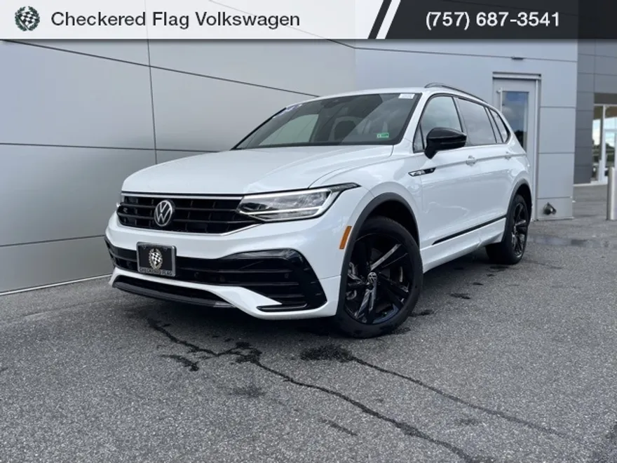 2024 Volkswagen Tiguan SE R-Line Black photo 1