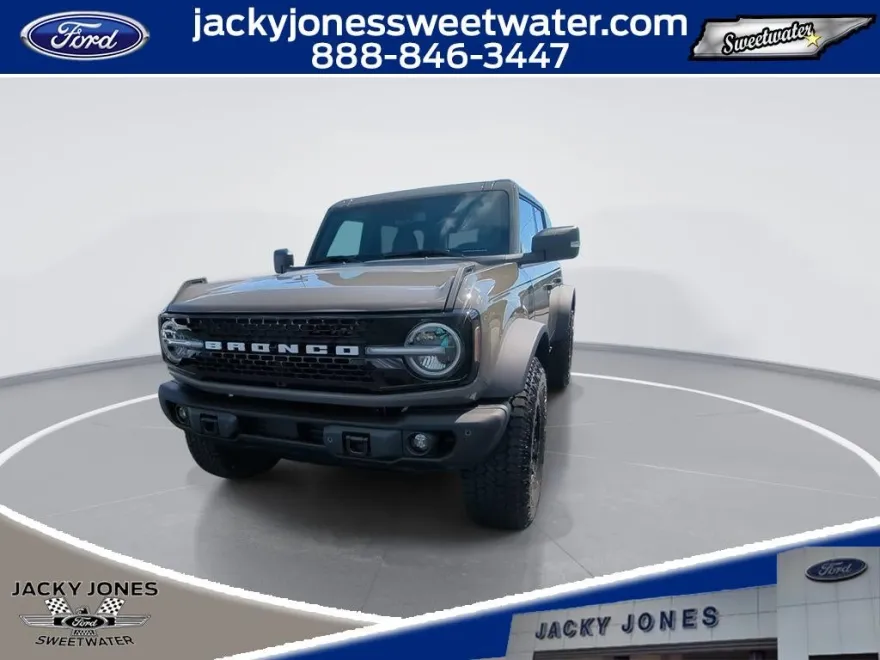 2025 Ford Bronco Badlands photo 1