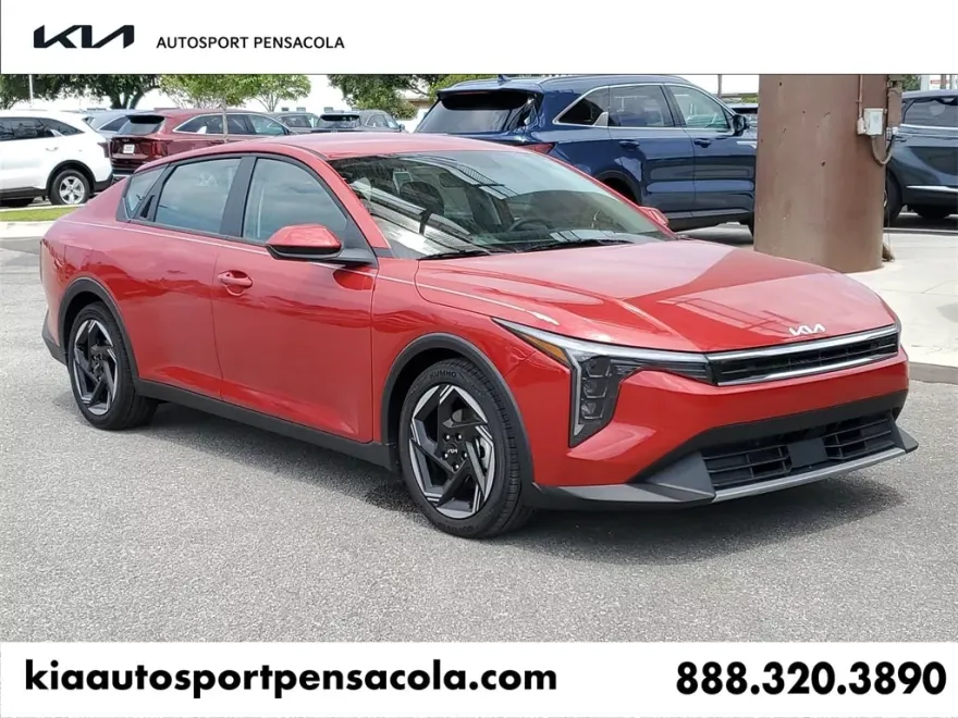 2025 Kia K4 EX photo 1
