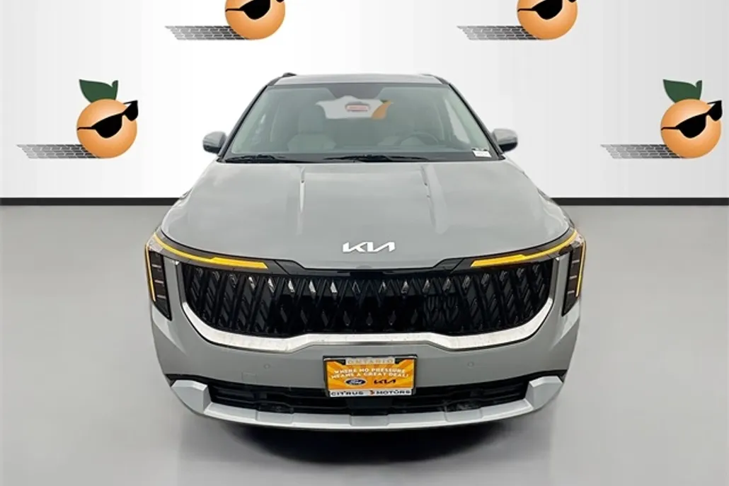 2026 Kia Carnival EX photo 1