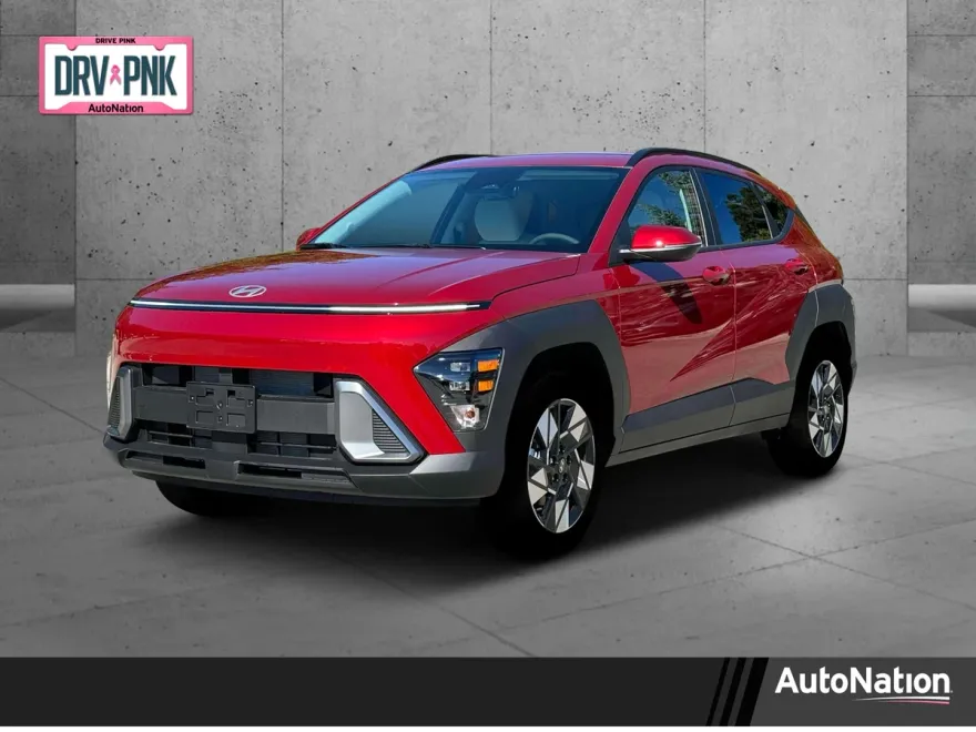 2025 Hyundai Kona SEL photo 1