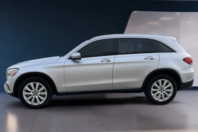 2020 Mercedes Benz GLC 300 photo 1