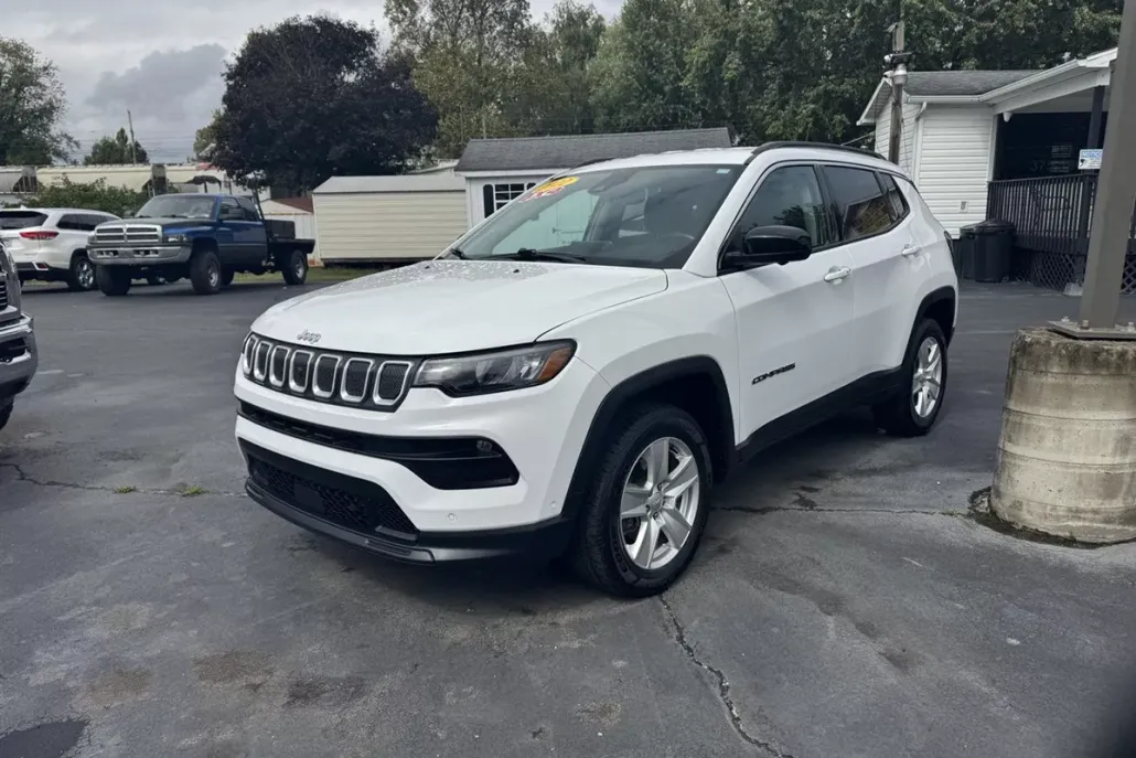 2022 Jeep Compass North Edition Latitude photo 1