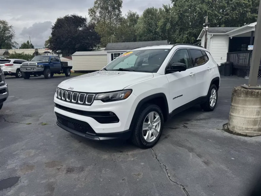 2022 Jeep Compass North Edition Latitude photo 1