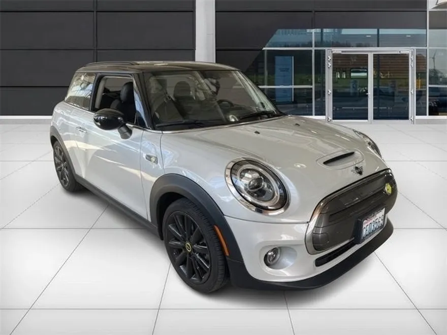 2021 Mini Cooper 2 Door Hardtop SE Signature photo 1