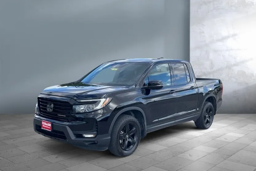 2022 Honda Ridgeline Black Edition photo 1