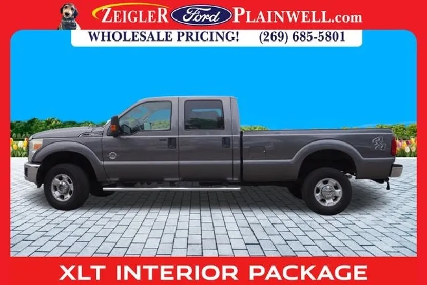 2011 Ford F-350 XLT photo 1