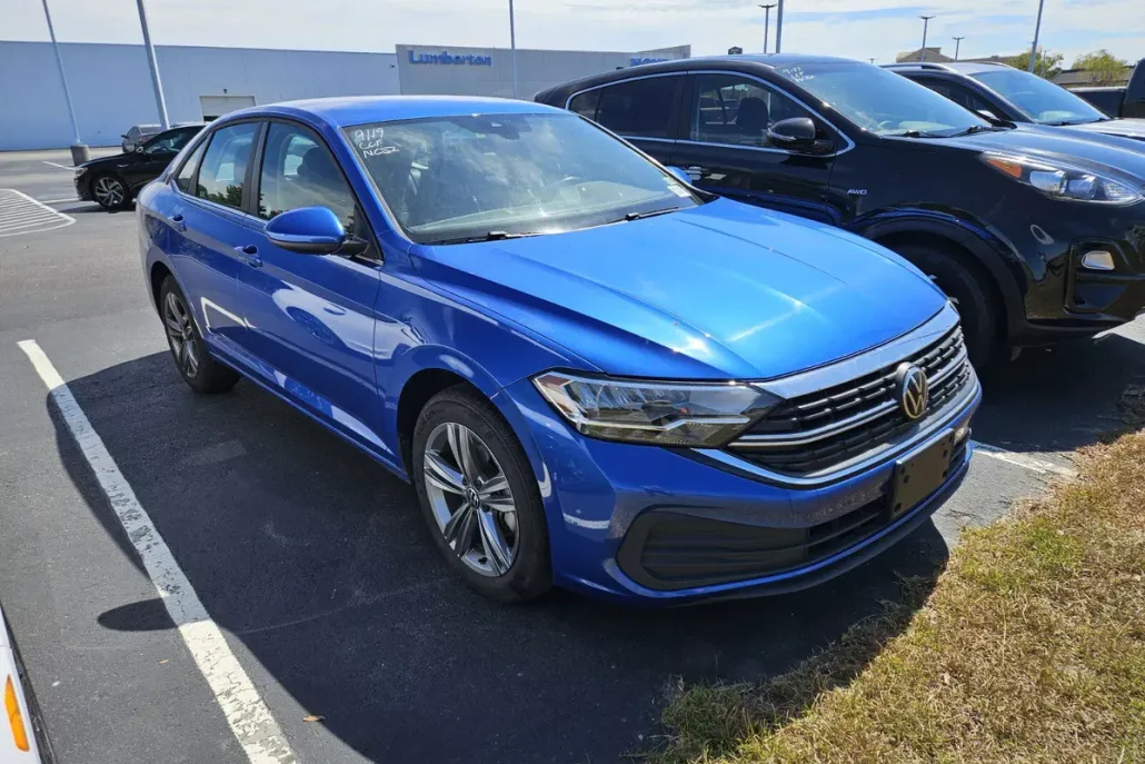 2024 Volkswagen Jetta 1.5T SE photo 1