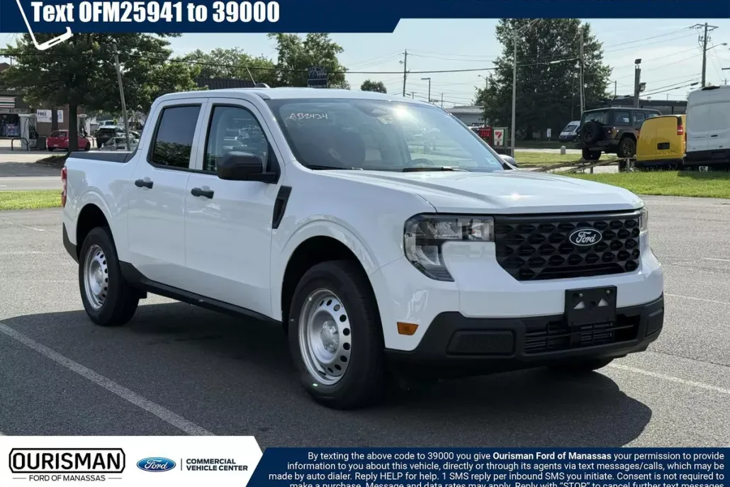 2025 Ford Maverick XL photo 1