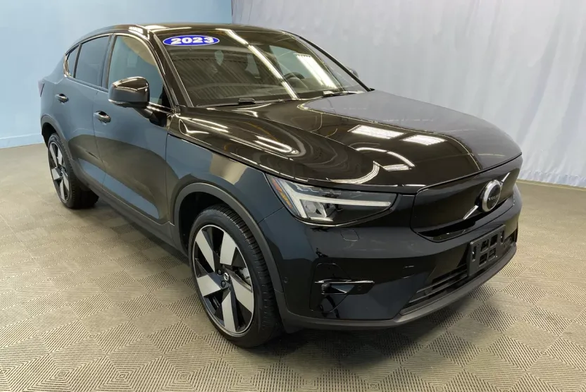 2023 Volvo C40 Recharge Ultimate photo 1