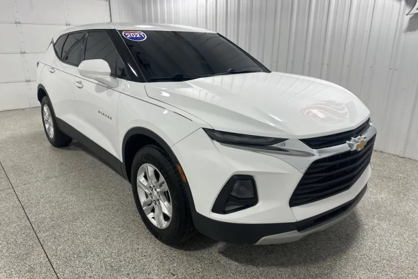 2021 Chevrolet Blazer 1LT photo 1