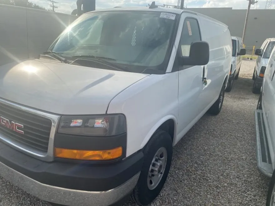 2023 Gmc Savana Cargo 2500 photo 1