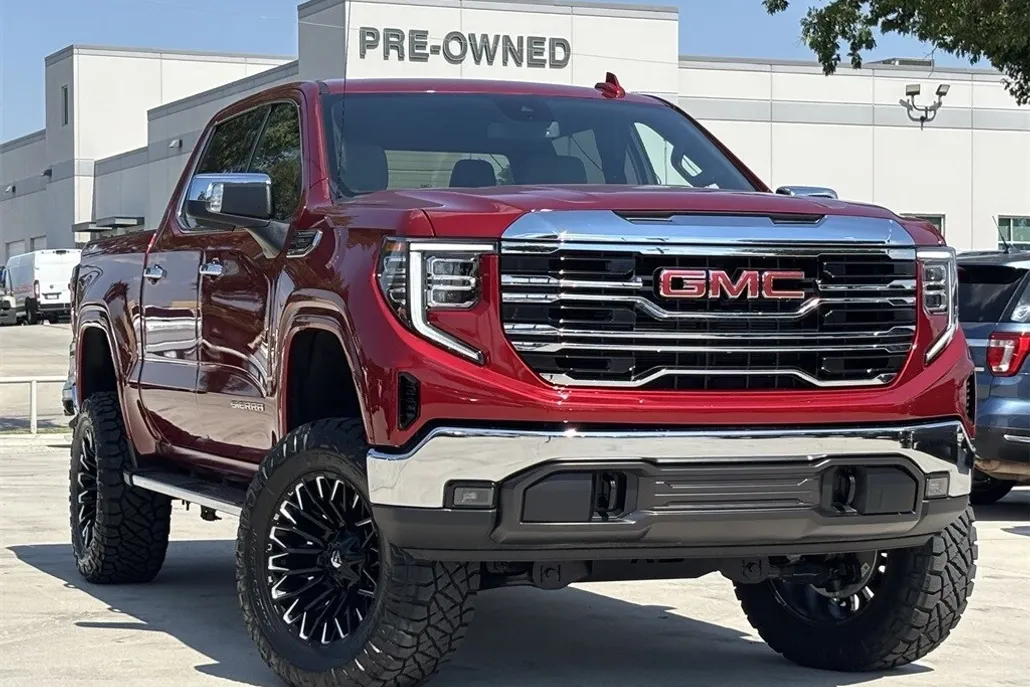 2025 Gmc Sierra 1500 SLT photo 1