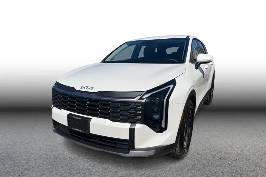 2026 Kia Sportage Hybrid LX photo 1