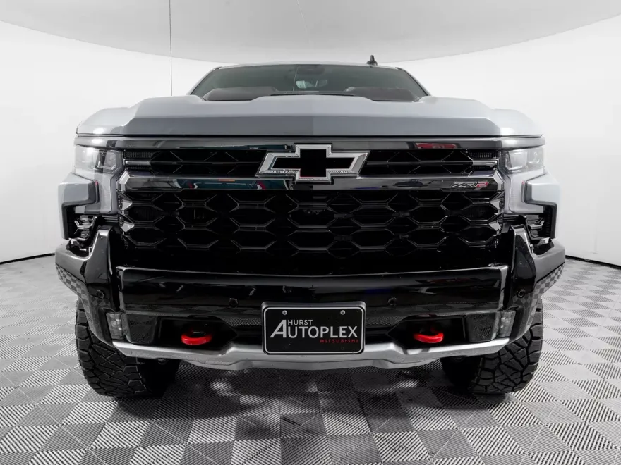 2025 Chevrolet Silverado 1500 ZR2 photo 1