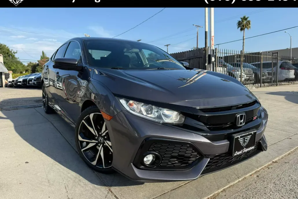 2017 Honda Civic Si photo 1