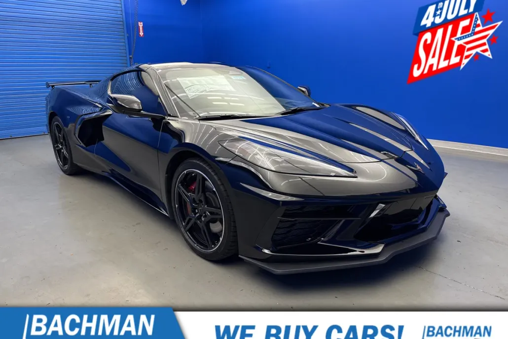 2025 Chevrolet Corvette Stingray 3LT photo 1