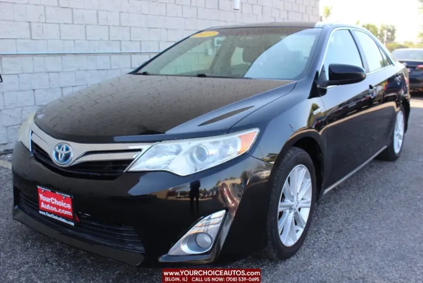 2013 Toyota Camry Hybrid XLE photo 1