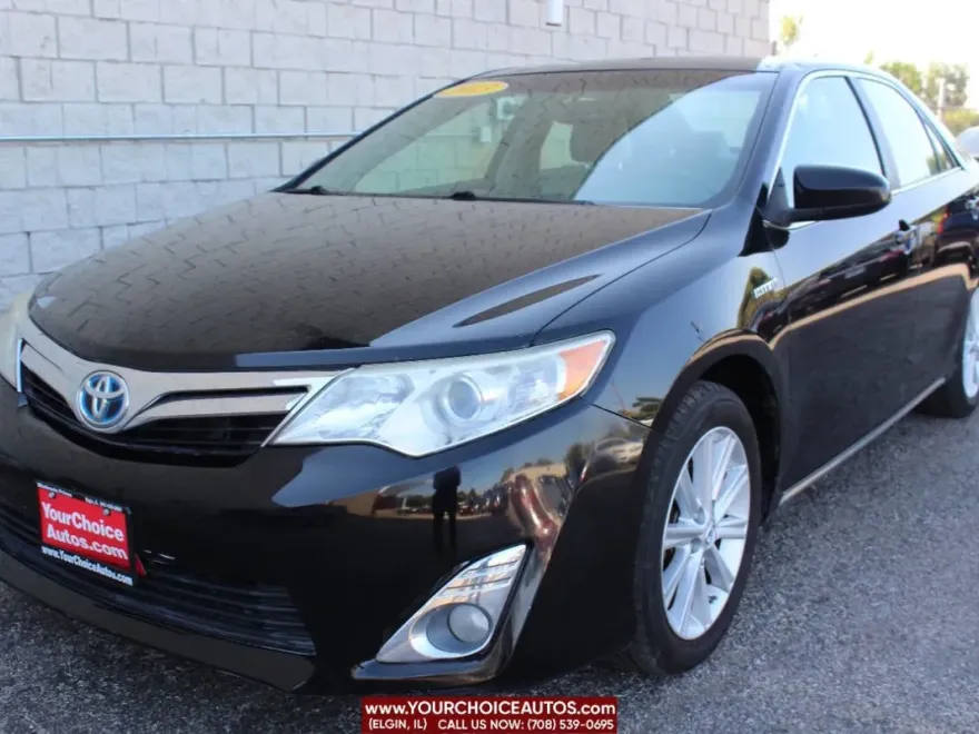 2013 Toyota Camry Hybrid XLE photo 1