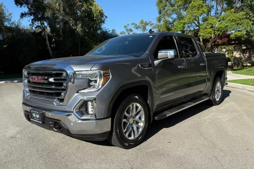 2020 Gmc Sierra 1500 SLT photo 1