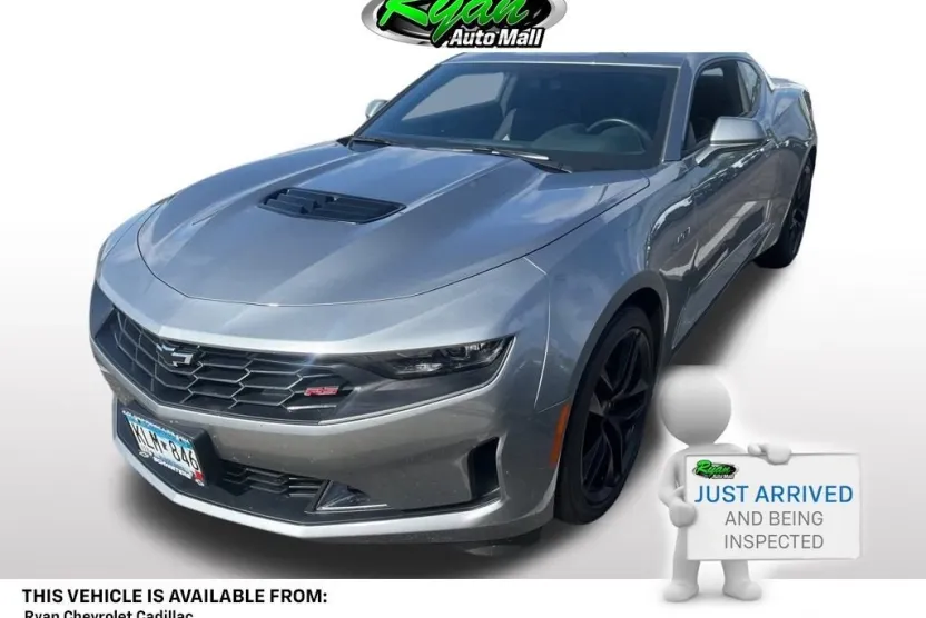 2023 Chevrolet Camaro LT1 photo 1
