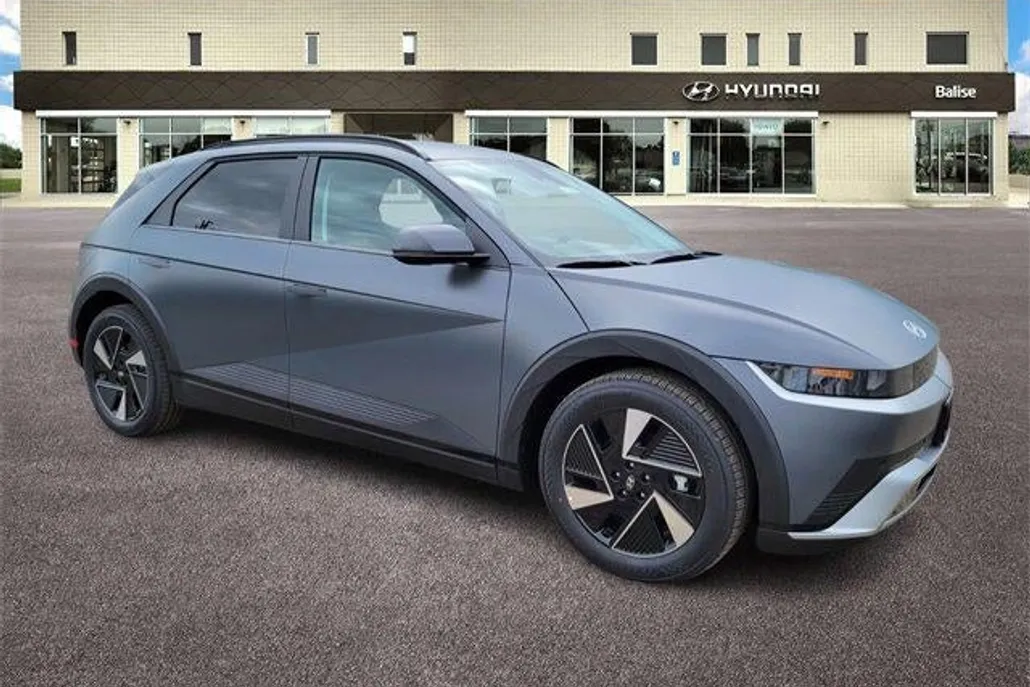 2025 Hyundai Ioniq 5 SEL photo 1