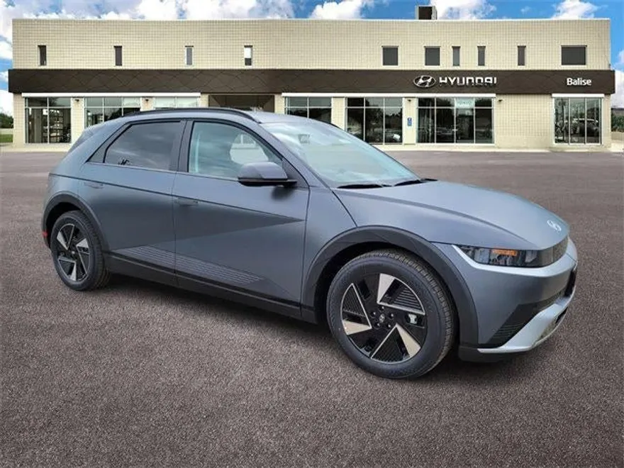 2025 Hyundai Ioniq 5 SEL photo 1